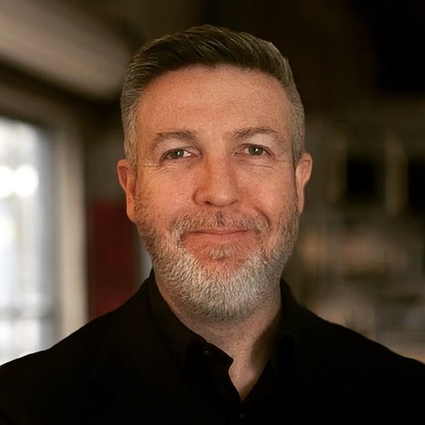 Peter Geisheker, B2B Fractional CMO and founder of The Geisheker Group